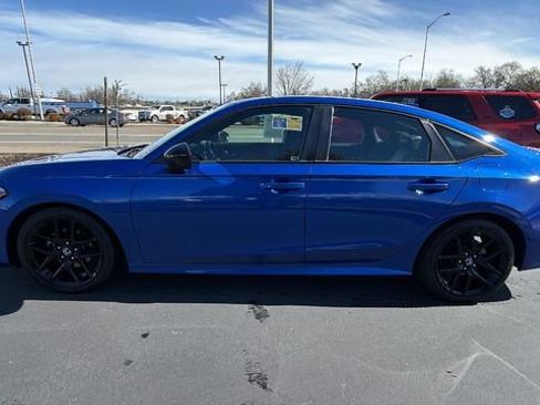 Used 2023 Honda Civic Sport image 7