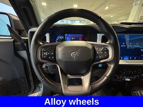 Used 2024 Ford Bronco Heritage Edition image 17