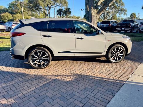Used 2025 Acura RDX A-Spec image 7