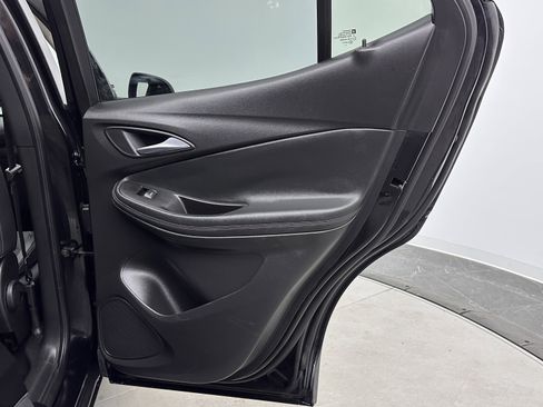 Used 2020 Buick Encore GX Select image 33
