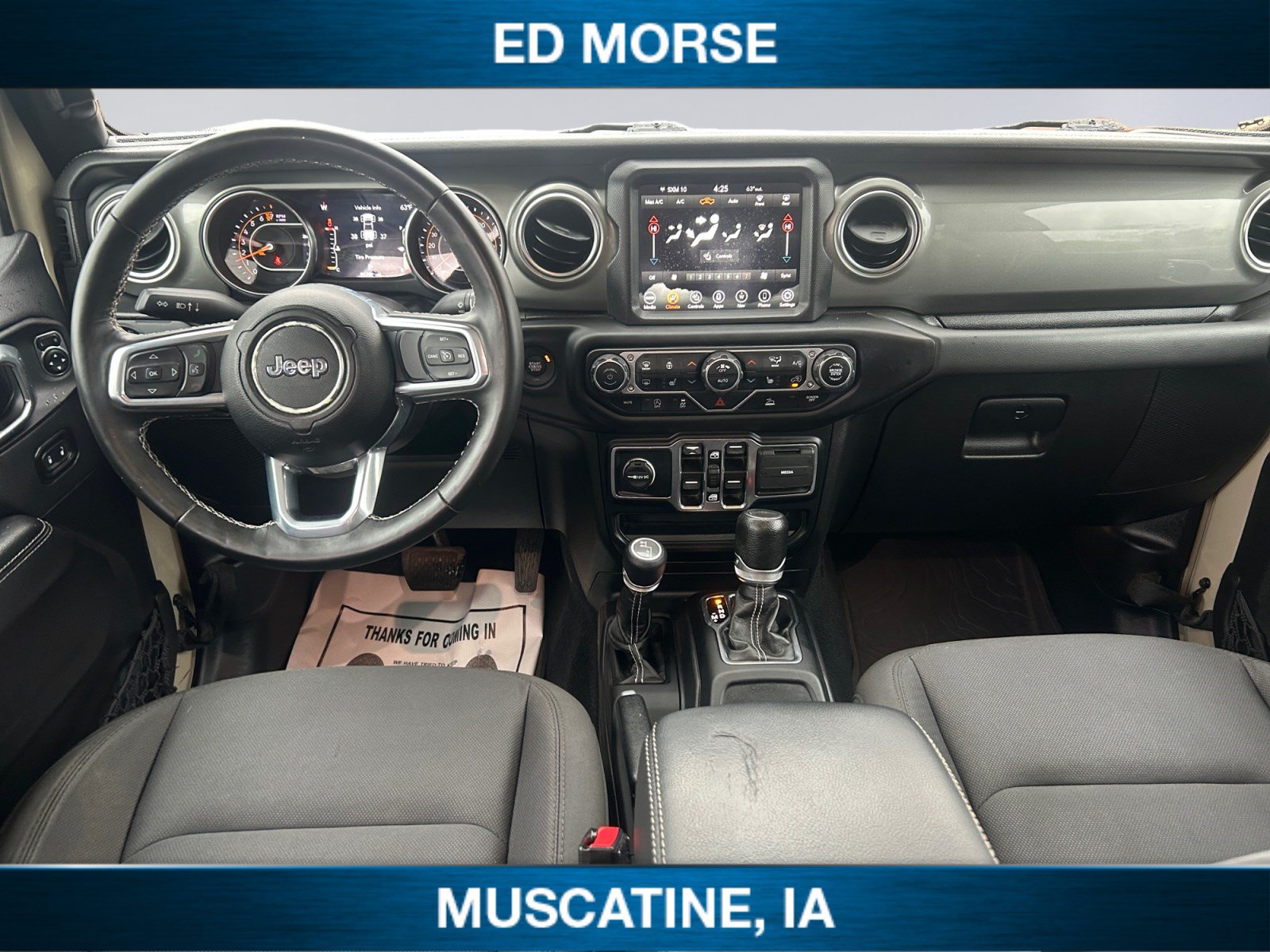 Used 2022 Jeep Gladiator Overland w/ Cold Weather Group AWD/4WD image 10