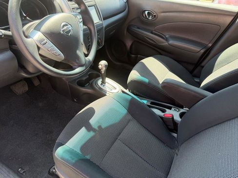 Used 2019 Nissan Versa SV image 14