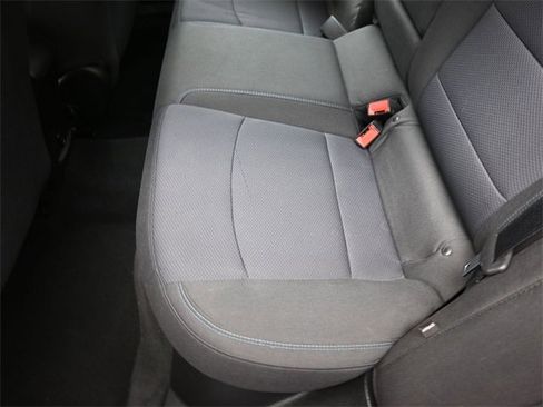 Used 2018 Chevrolet Cruze LT image 14