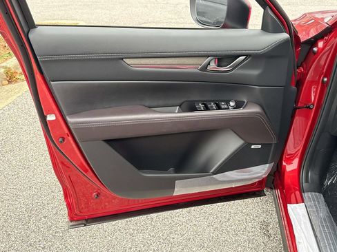 New 2025 MAZDA CX-5 Signature image 23