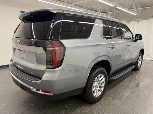 Used 2025 Chevrolet Tahoe LT AWD/4WD image 2