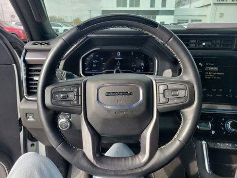 Used 2025 GMC Sierra 1500 Denali Ultimate image 19