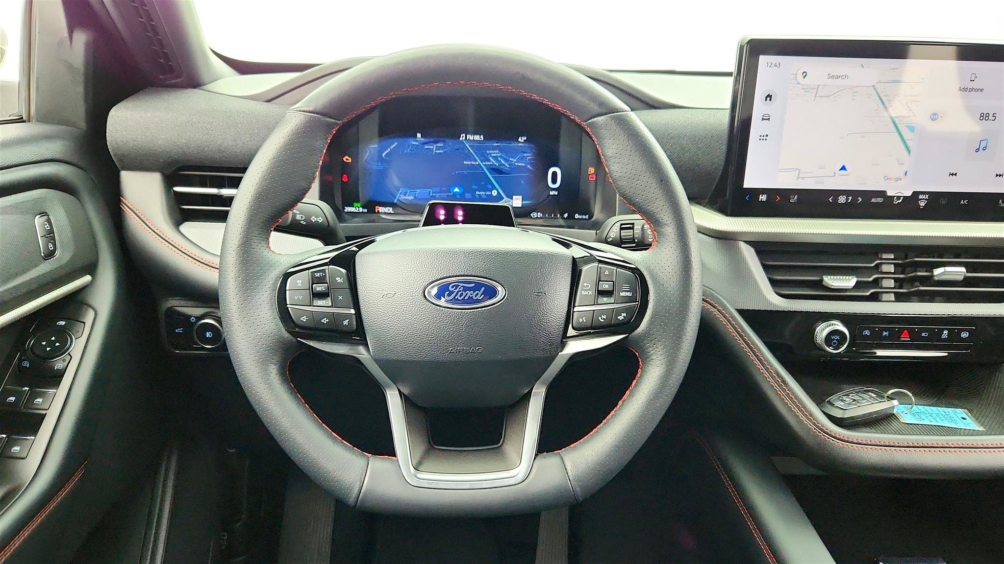 Used 2025 Ford Explorer ST-Line AWD/4WD image 12