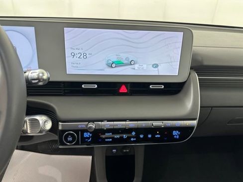 Used 2023 Hyundai Ioniq 5 SE image 21