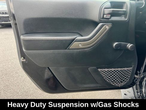 Used 2018 Jeep Wrangler Sport image 14