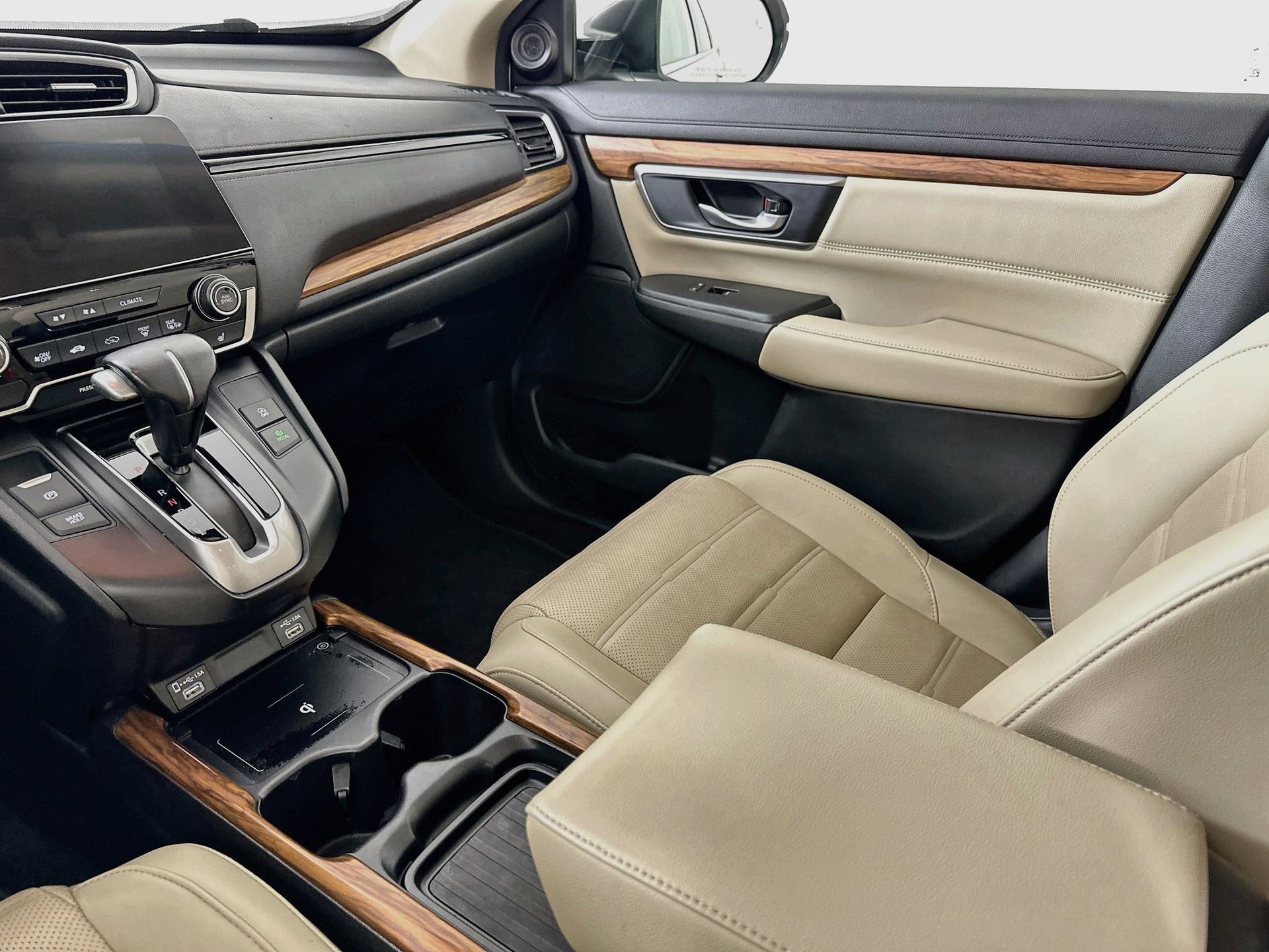 Used 2022 Honda CR-V Touring image 25
