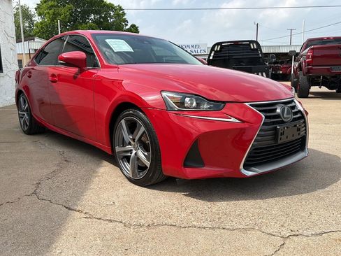 Used 2017 Lexus IS 200t w/ Navigation System Package RWD image 4