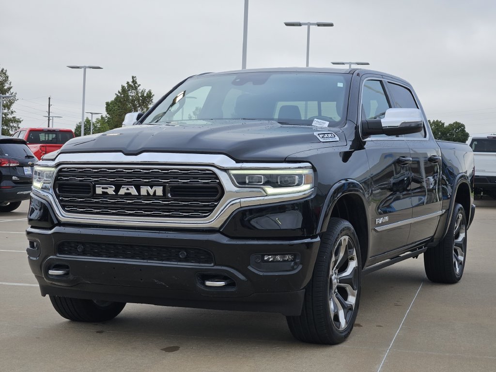 Used 2023 RAM 1500 Limited w/ Body Color Bumper Group AWD/4WD image 3