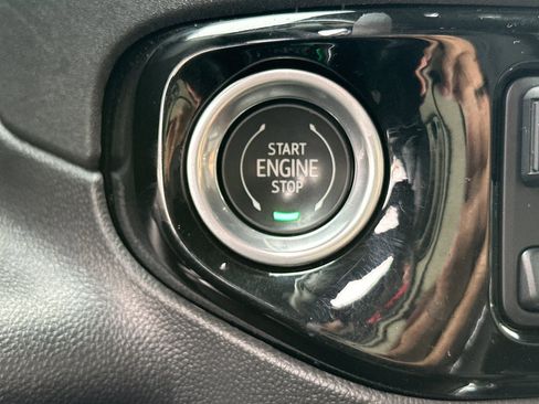 Used 2023 GMC Sierra 1500 SLT w/ SLT Premium Plus Package image 26