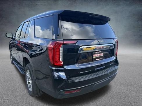 Used 2024 GMC Yukon SLE w/ Max Trailering Package AWD/4WD image 10
