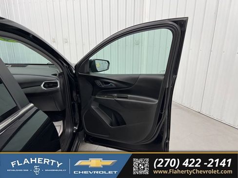 Used 2024 Chevrolet Equinox LT w/ LPO, Floor Liner Package FWD image 14