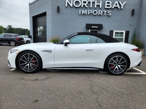 Used 2022 Mercedes-Benz SL 55 AMG 4MATIC image 4