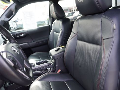 Used 2019 Toyota Tacoma TRD Pro image 26