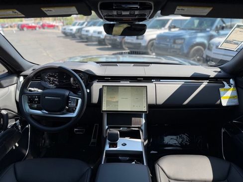 New 2026 Land Rover Range Rover SE AWD/4WD image 10