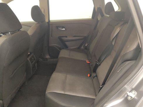 Used 2022 Nissan Rogue SV FWD image 18