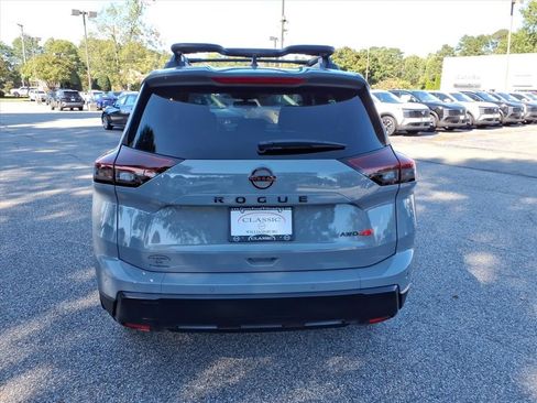New 2026 Nissan Rogue SV image 4