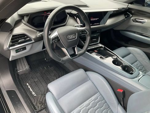Used 2022 Audi e-tron GT Premium Plus AWD/4WD image 17
