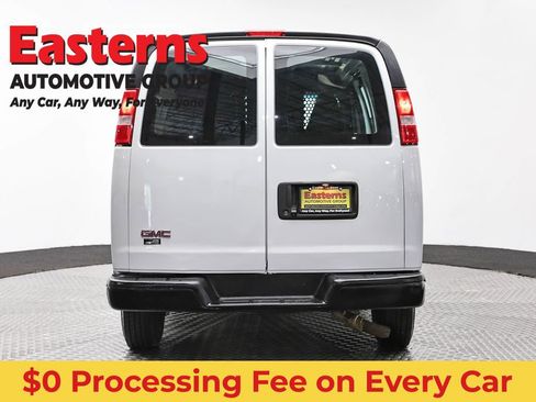 Used 2020 GMC Savana 2500 w/ Driver Convenience Package RWD image 6