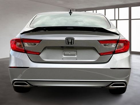 Used 2022 Honda Accord Sport image 5