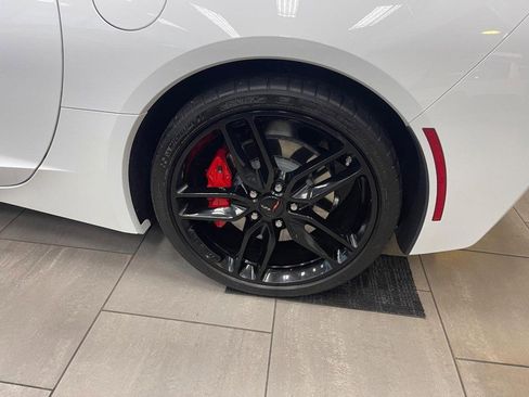 Used 2019 Chevrolet Corvette Stingray Coupe w/ Battery Protection Package image 16