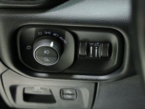 Used 2022 RAM 1500 Laramie image 29