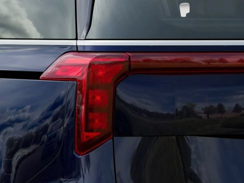New 2026 Kia Carnival FWD image 11