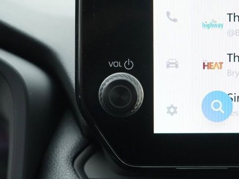 Certified 2025 Toyota RAV4 XSE image 28