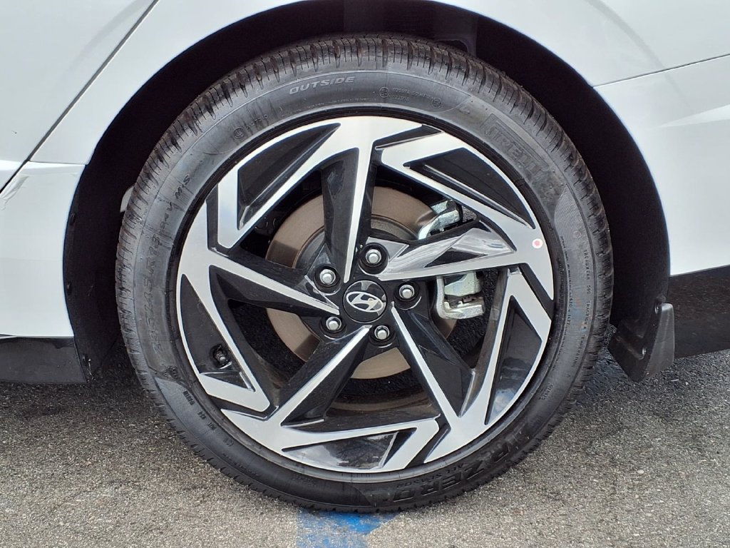 Used 2026 Hyundai Sonata SEL FWD image 7
