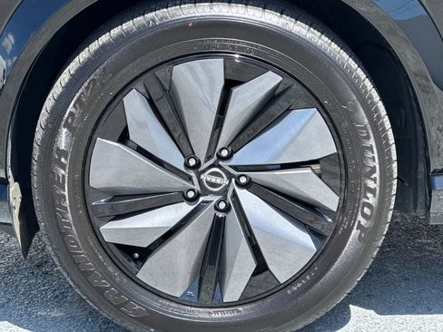 Used 2024 Nissan Ariya FWD image 25