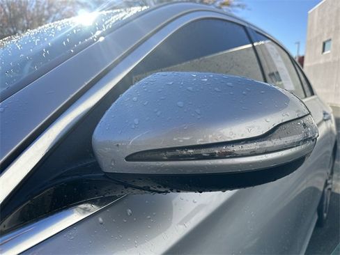 Used 2017 Mercedes-Benz E 300 image 10