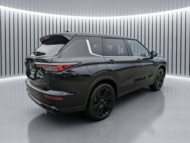 New 2026 Mitsubishi Outlander LE FWD image 4