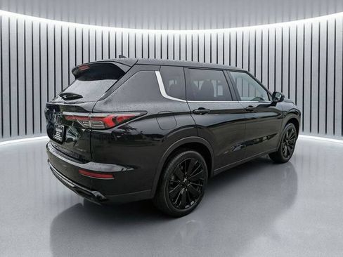 New 2026 Mitsubishi Outlander LE FWD image 4