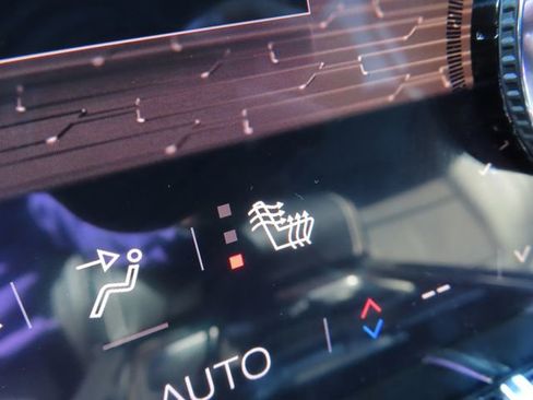 Used 2025 GMC Sierra EV Denali image 33