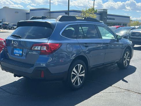 Used 2018 Subaru Outback 2.5i Limited AWD/4WD image 5
