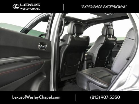 Used 2018 Dodge Durango R/T w/ Technology Group image 20