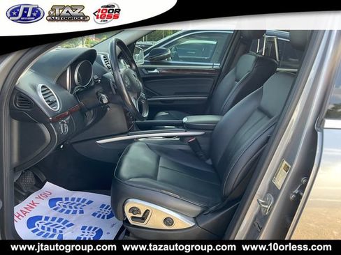 Used 2012 Mercedes-Benz GL 450 4MATIC image 3