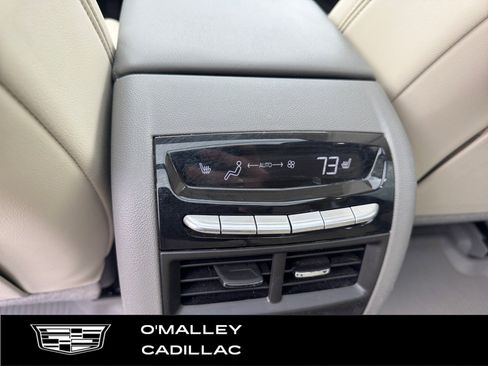 Used 2023 Cadillac XT5 Premium Luxury w/ Technology Package image 16