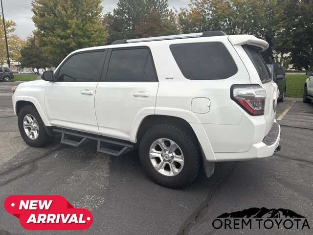 Used 2021 Toyota 4Runner SR5 AWD/4WD image 13
