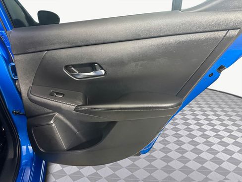 Used 2022 Nissan Sentra SV image 28