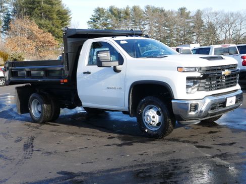 New 2025 Chevrolet Silverado 3500 W/T w/ WT Convenience Package AWD/4WD image 5