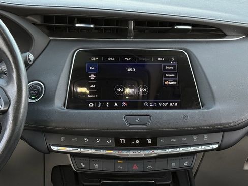 Used 2020 Cadillac XT4 Premium Luxury image 15