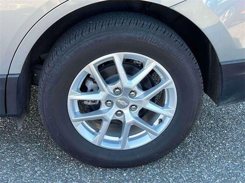 Certified 2024 Chevrolet Equinox LS image 11