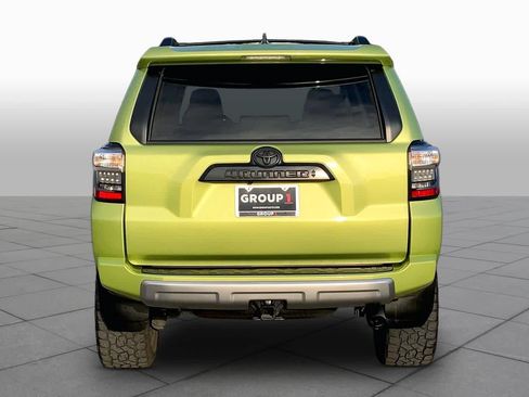 Used 2023 Toyota 4Runner TRD Off-Road Premium w/ Moonroof Package AWD/4WD image 5