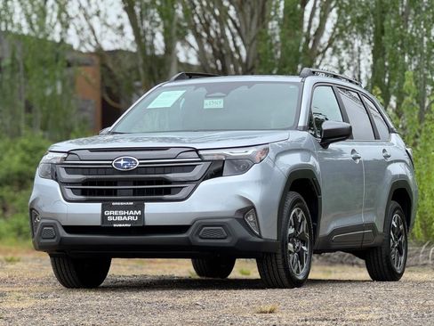 Used 2026 Subaru Forester Premium AWD/4WD image 3