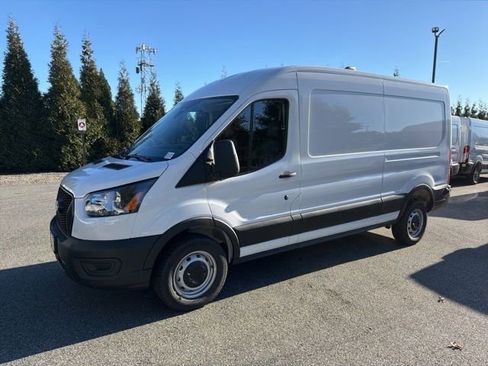 New 2026 Ford Transit 250 148 Medium Roof w/ Load Area Protection Package image 10