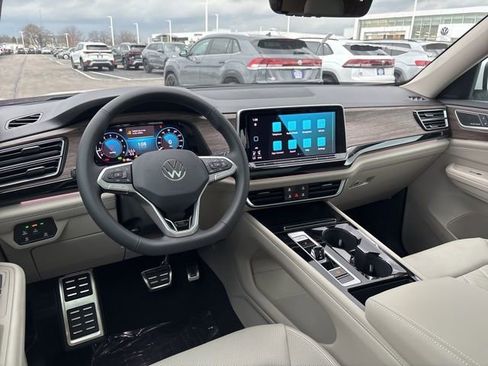 New 2026 Volkswagen Atlas SEL Premium R-Line AWD/4WD image 31